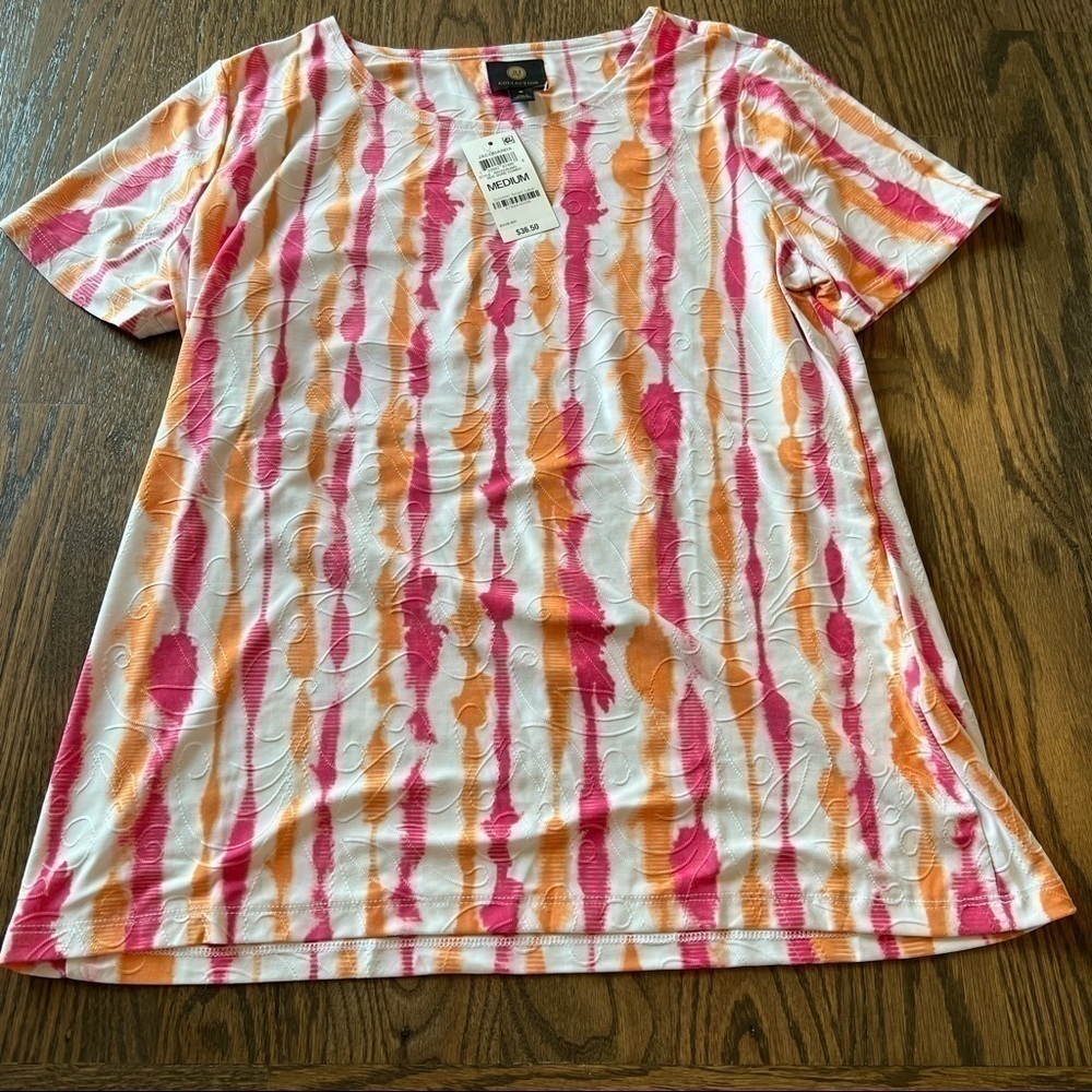 NWT JM Collection dark pink and orange textured soft short sleeve top size med